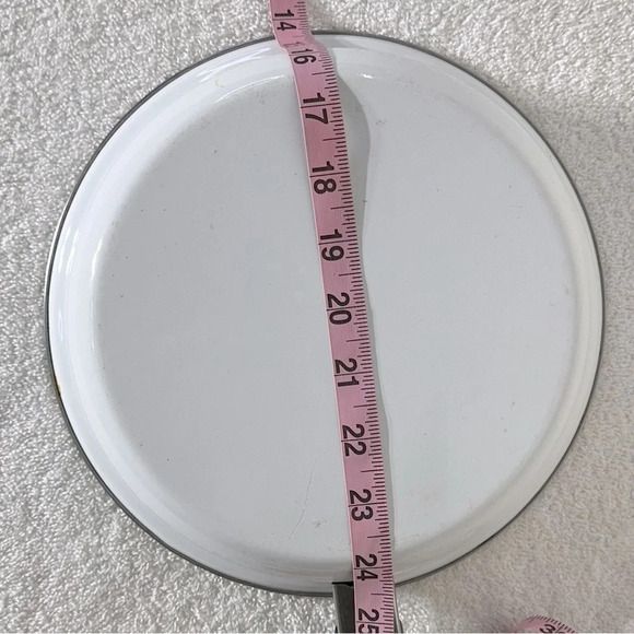 Vintage Enamelware Floral Bouquet Skillet Frying Pan - Picture 12 of 12